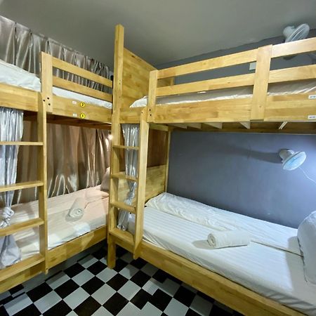 The 60 Hostel จอร์จทาวน์ ภายนอก รูปภาพ