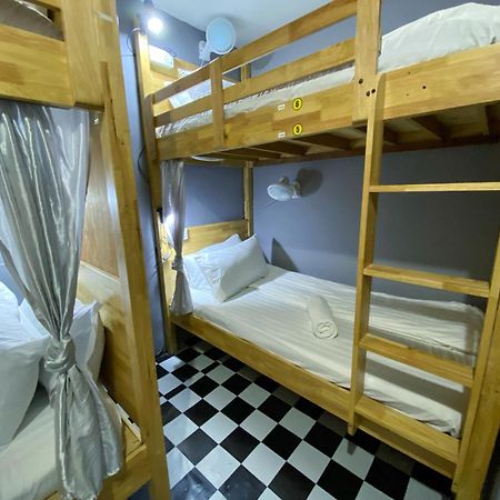 The 60 Hostel จอร์จทาวน์ ภายนอก รูปภาพ