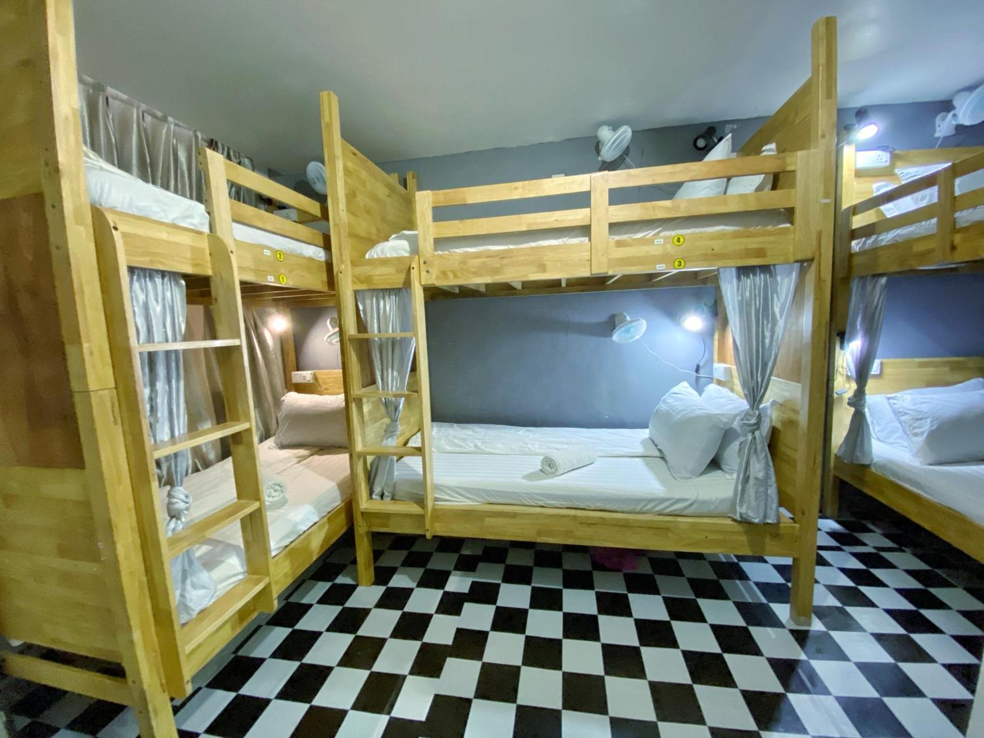The 60 Hostel จอร์จทาวน์ ภายนอก รูปภาพ