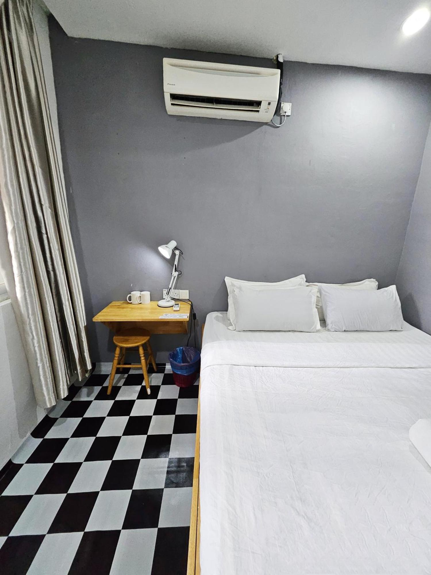 The 60 Hostel จอร์จทาวน์ ภายนอก รูปภาพ