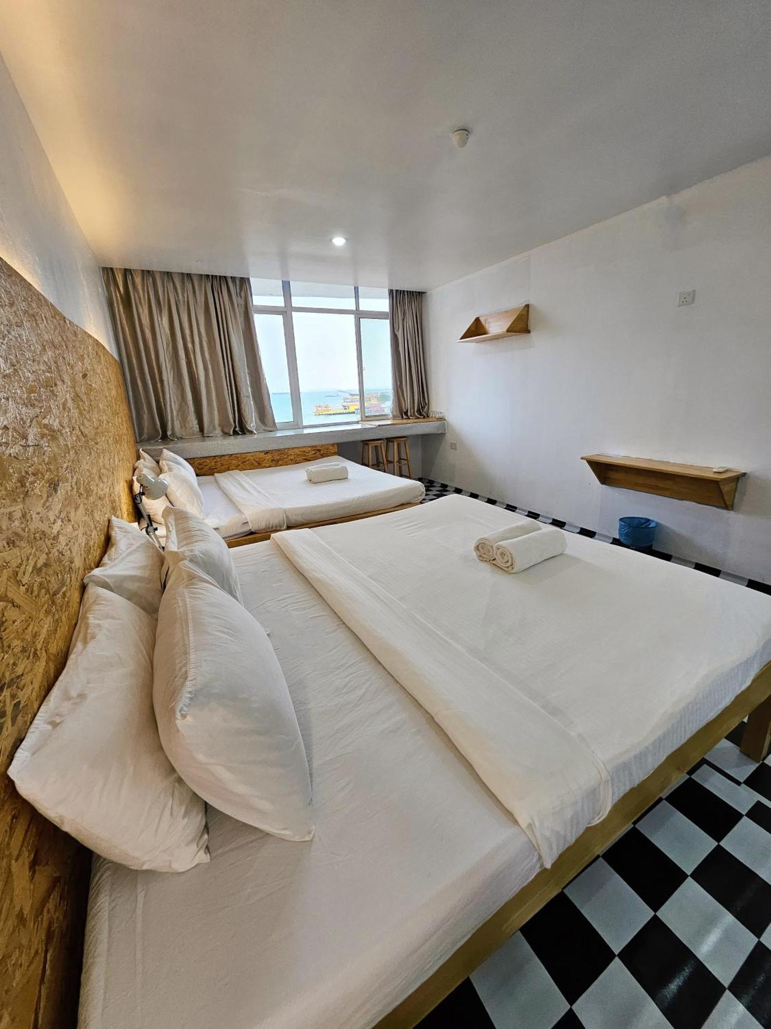 The 60 Hostel จอร์จทาวน์ ภายนอก รูปภาพ